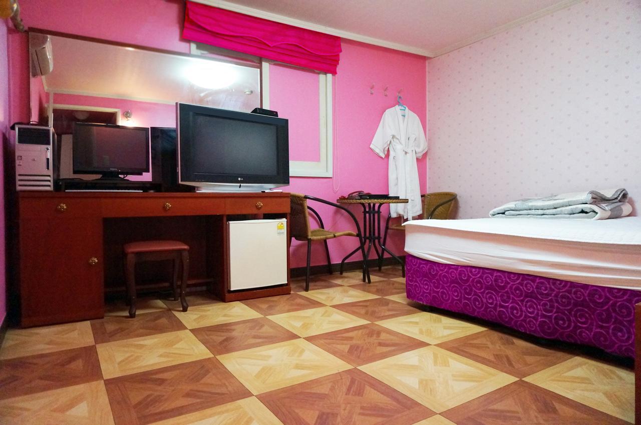 J Motel Gwangalli ปูซาน ภายนอก รูปภาพ